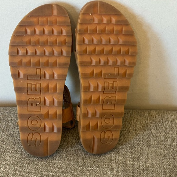 Sorel Roaming Criss Cross Platform sandals Brown Size 9 - Picture 8 of 9